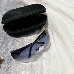 Chanel - Sunglasses